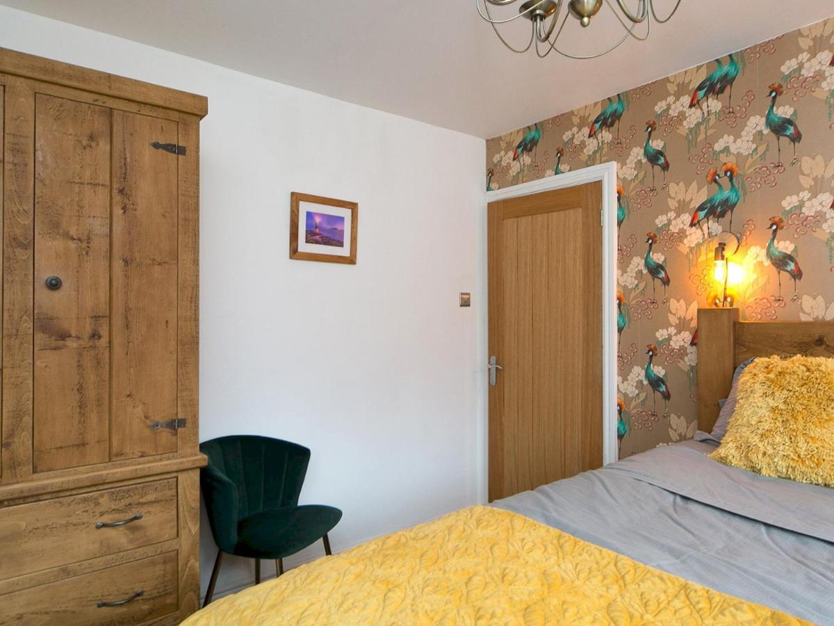 Pass The Keys Modern Coastal Home In Bull Bay Amlwch Екстериор снимка